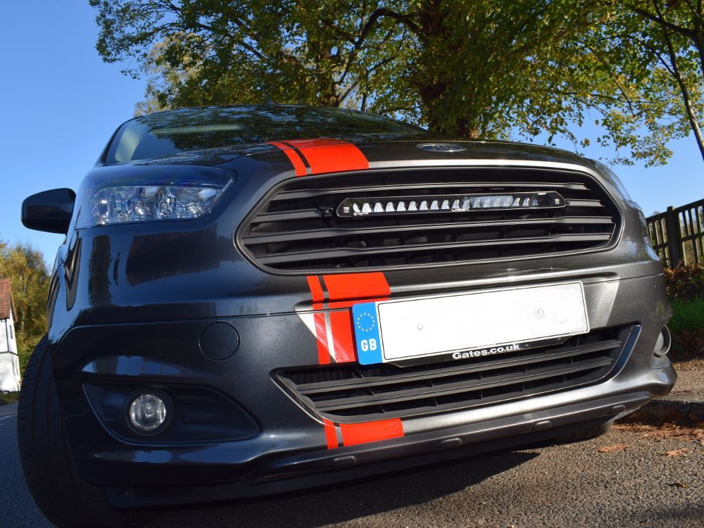 Ford Transit Courier (2014-2018) Grille Kit