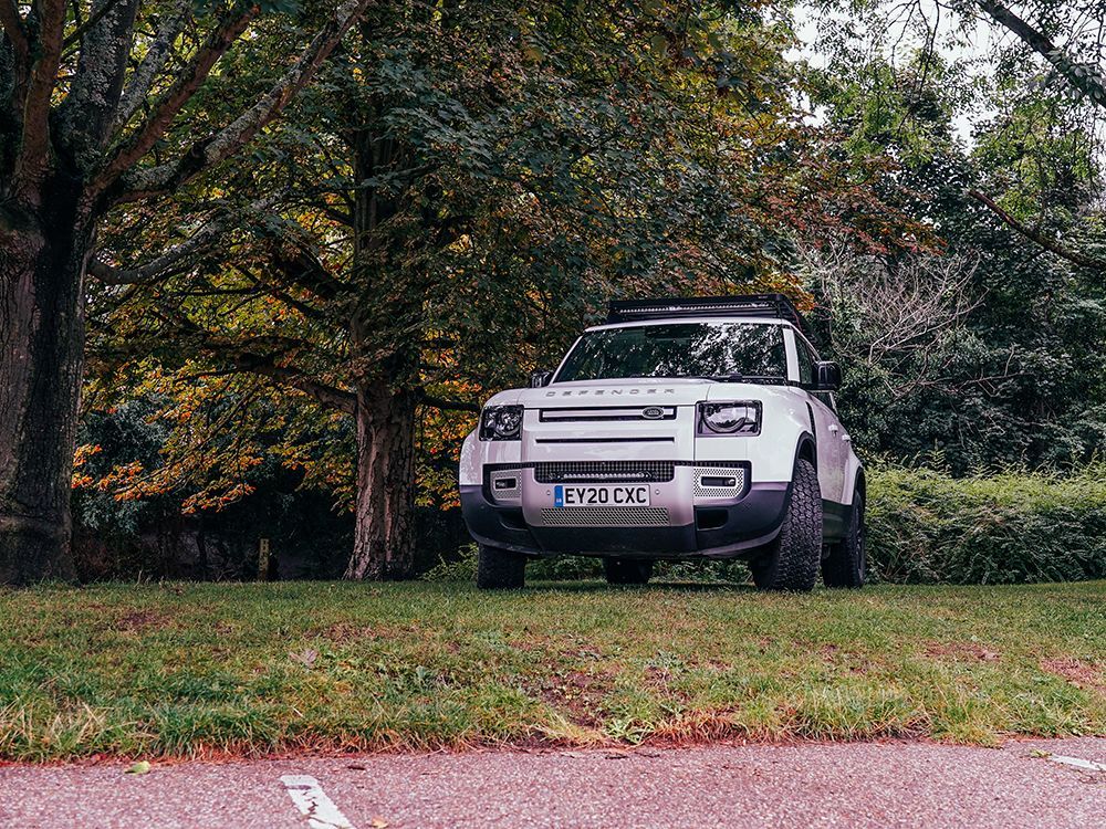 Land Rover Defender (2020+) Grille Kit