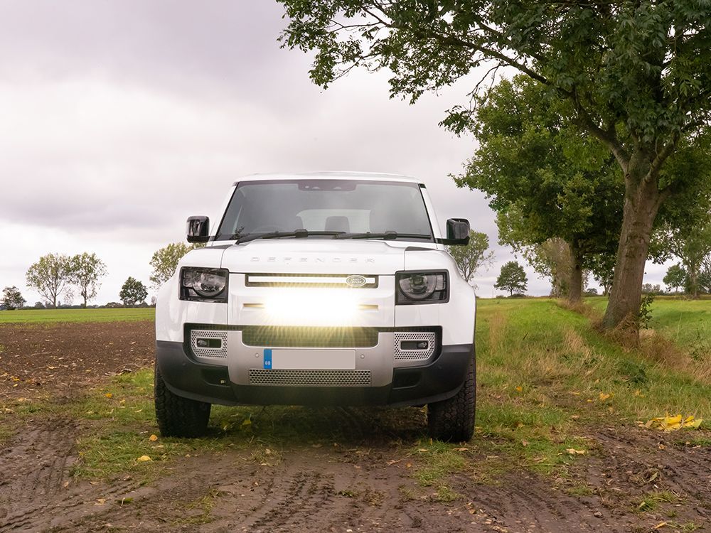 Land Rover Defender (2020+) Mounting Kit