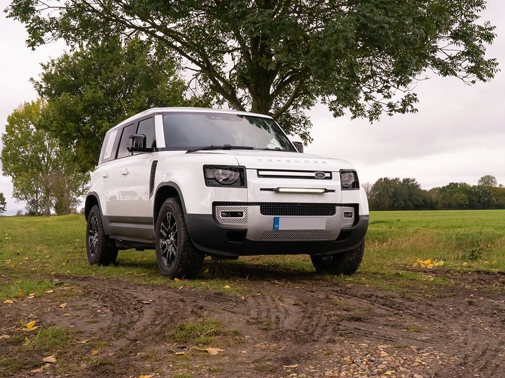 Land Rover Defender (2020+) Mounting Kit