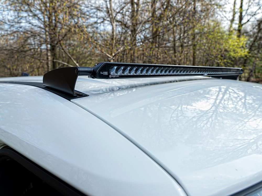 Land Rover Defender (2020+) Roof Mounting Kit