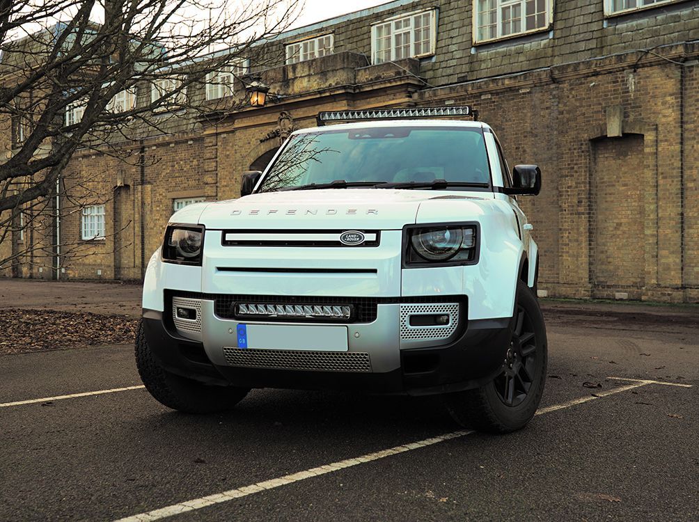 Land Rover Defender (2020+) Roof Mounting Kit