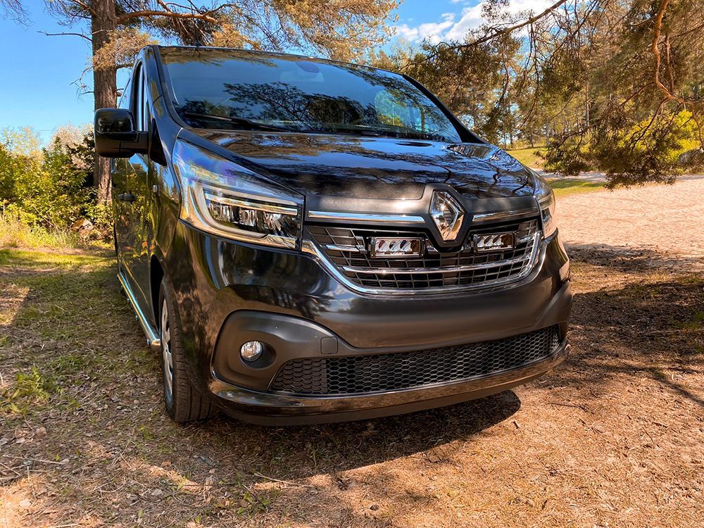 Renault Trafic (2019-2022) Grille Kit