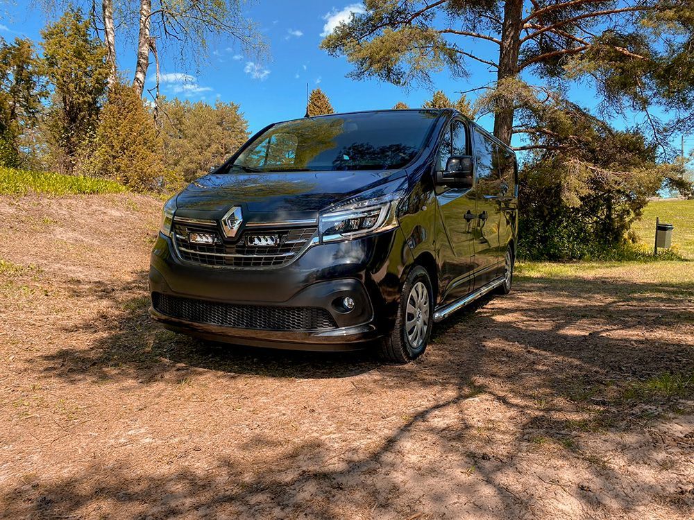 Renault Trafic (2019-2022) Grille Kit