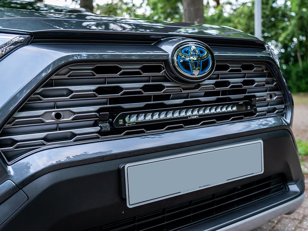 Toyota RAV4 Hybrid (2019+) Grille Kit