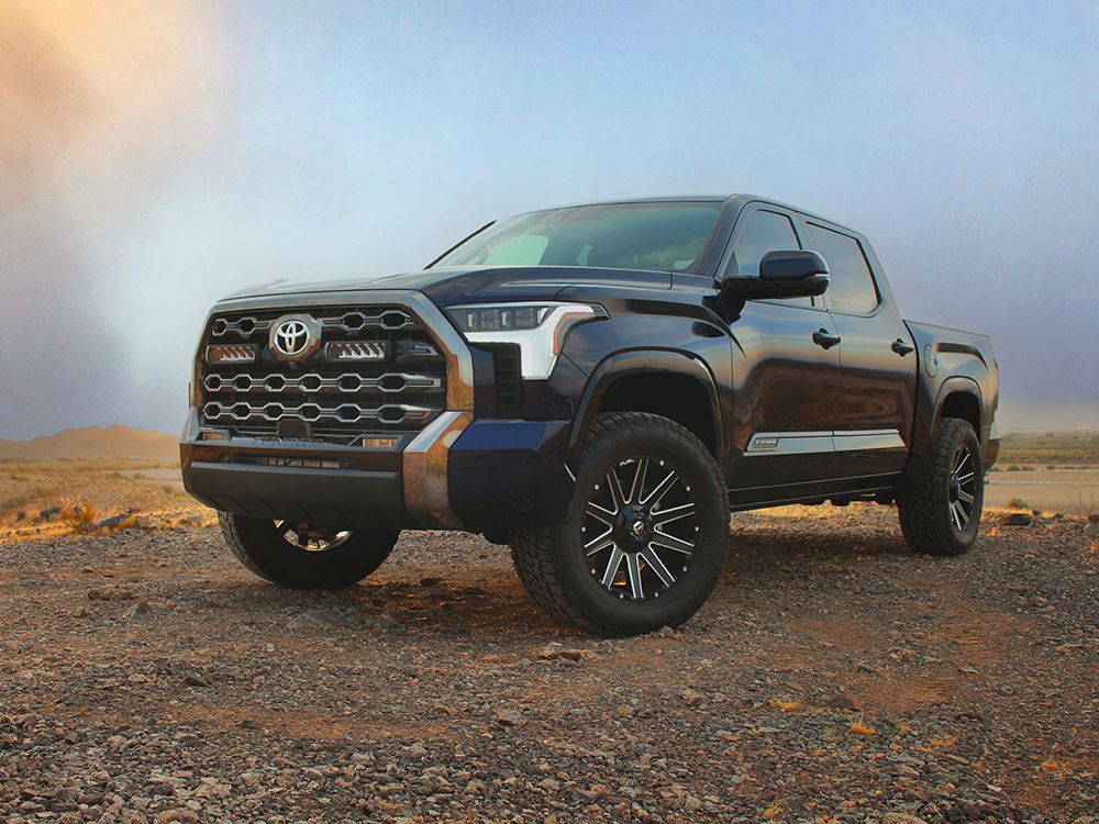 Toyota Tundra Platinum (2022+) Grille Kit