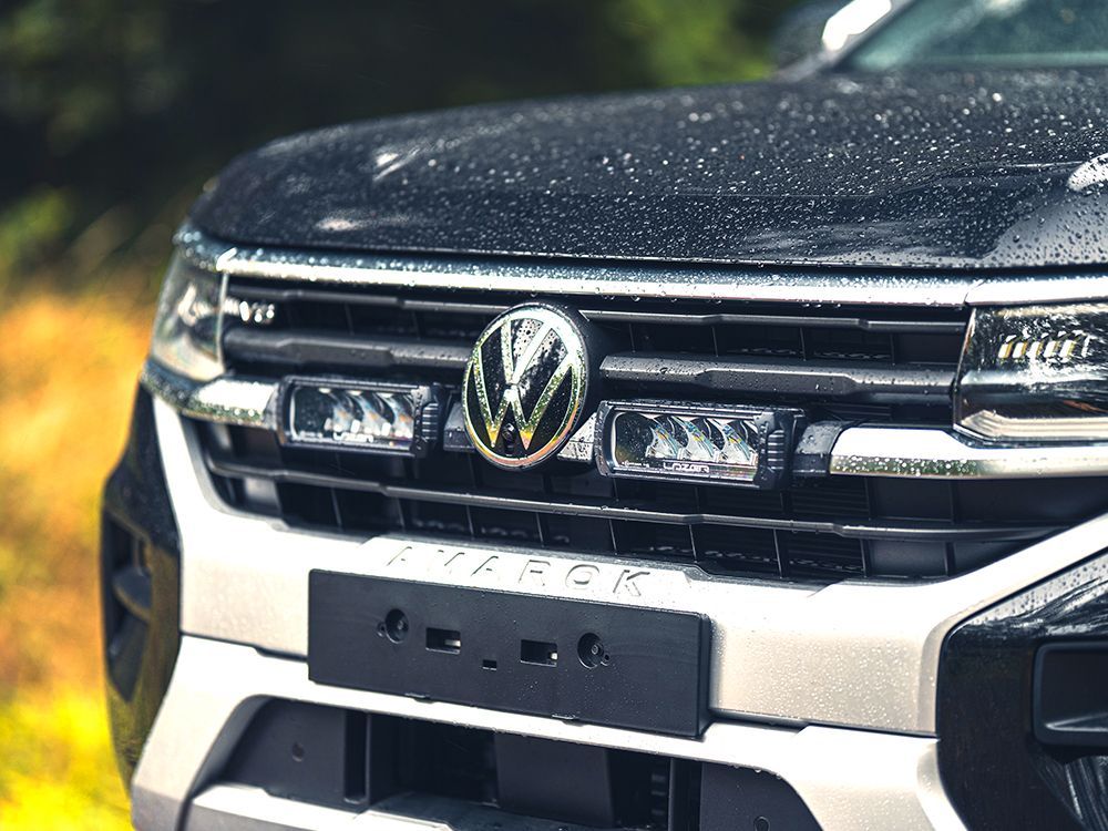 VW Amarok (2023+) Grille Kit