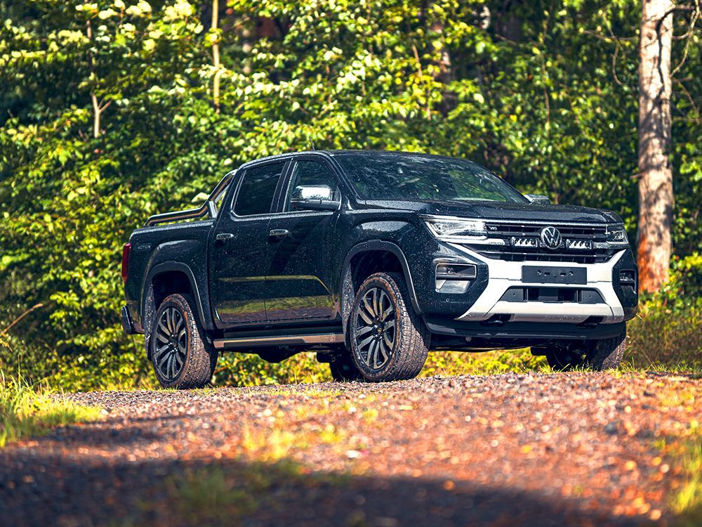 VW Amarok (2023+) Grille Kit